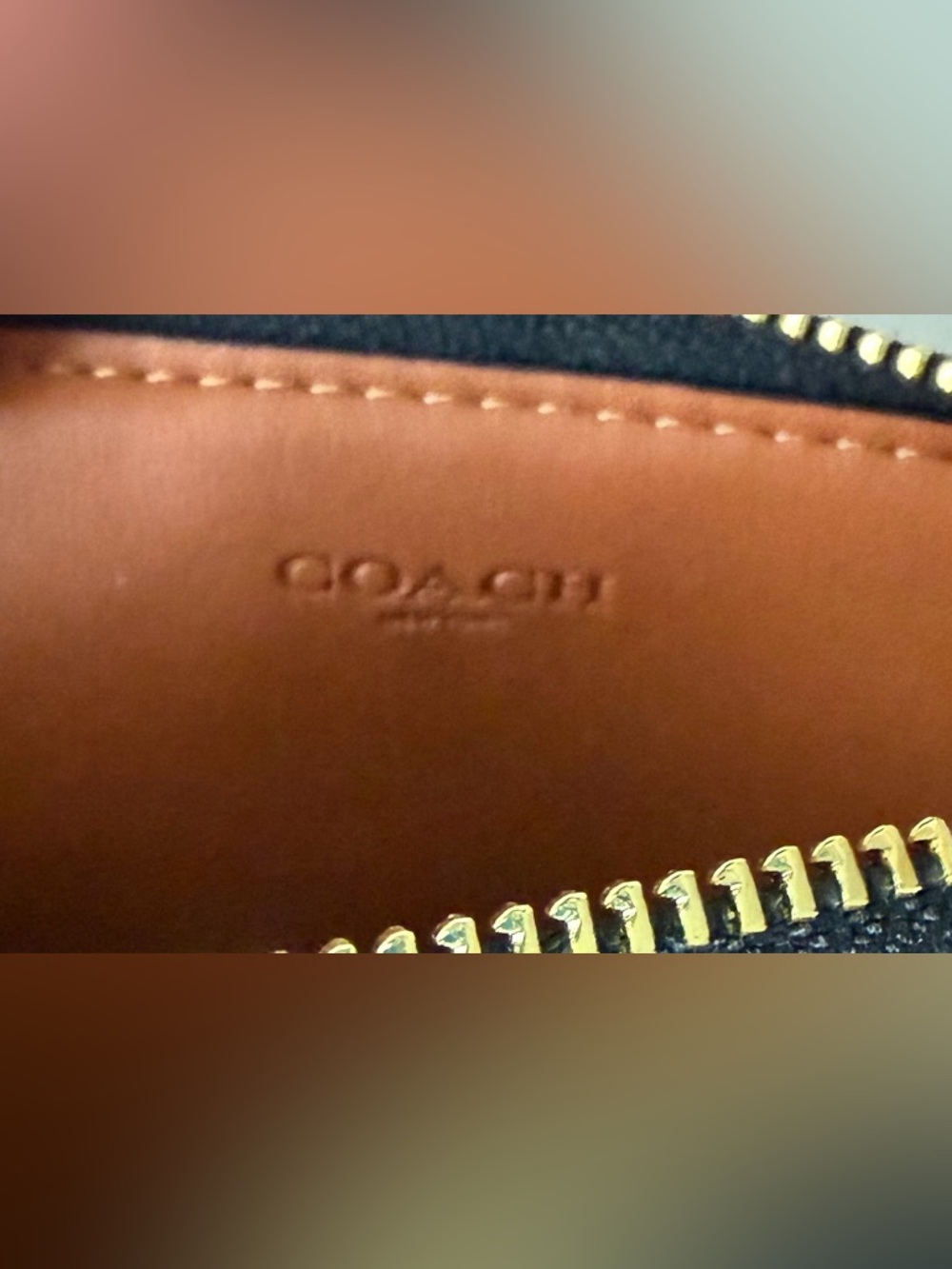 NWT-Coach Zip Card Case In Signature Canvas - Picture 9 of 11